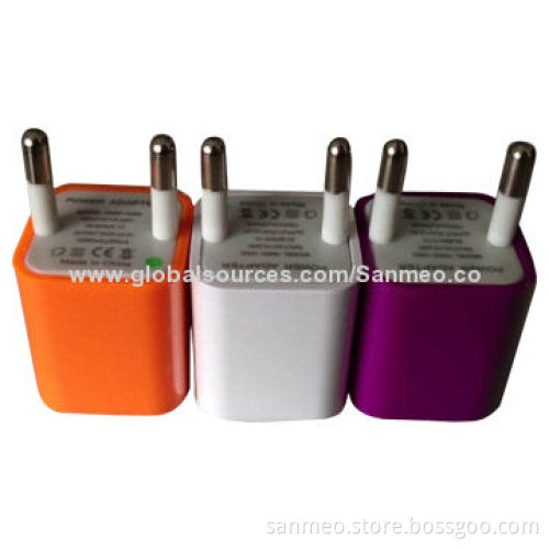 Portable and Wholesale Green Dot USB Wall Chargers for iPhone/iPad/iPod, 5V DC, 1A Output